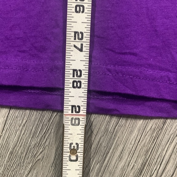 Guess Purple Embroidered SpellOut Crew Neck Short Sleeve T-Shirt size M - Picture 6 of 9